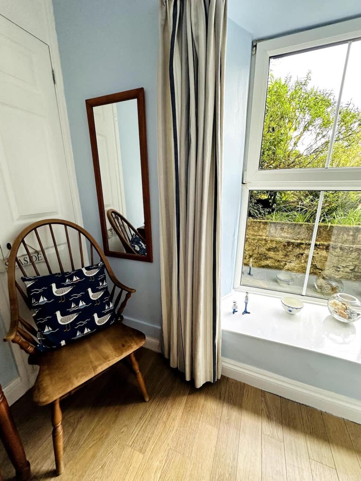 Beautiful & Peaceful Garden Retreat At 'the Lower Deck' Apartment